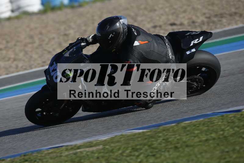 /Archiv-2024/02 29.01.-02.02.2024 Moto Center Thun Jerez/Gruppe schwarz-black/170